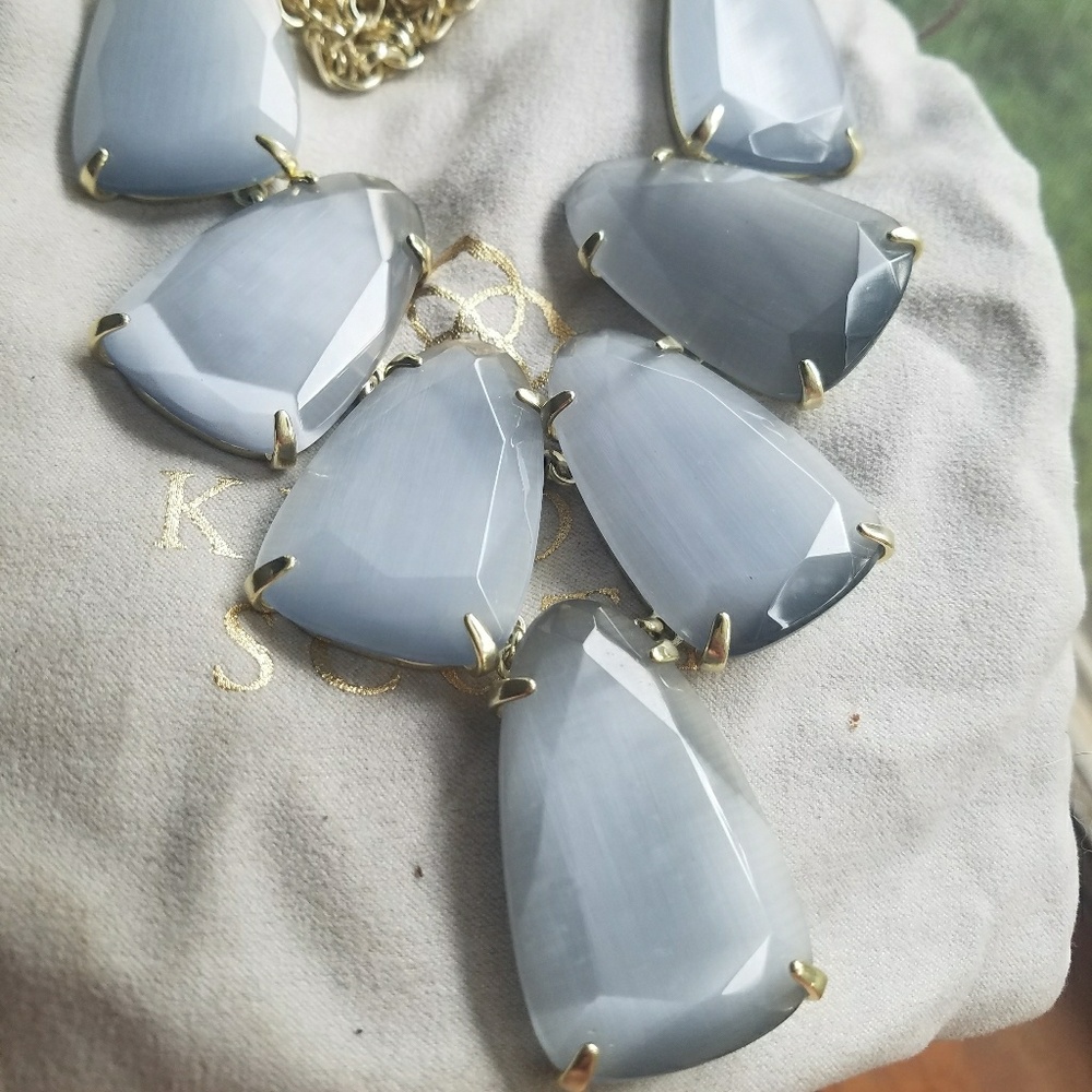 Kendra Scott Slate Harlow Necklace - Picture 1 of 5